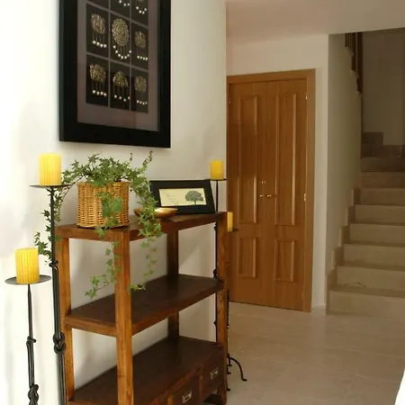 Apartamento Turistico Caradenia *