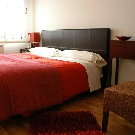 Apartamento Turistico Caradenia